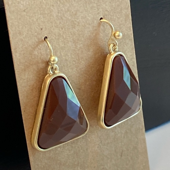 010-Triangular Design Earrings - Picture 2 of 3
